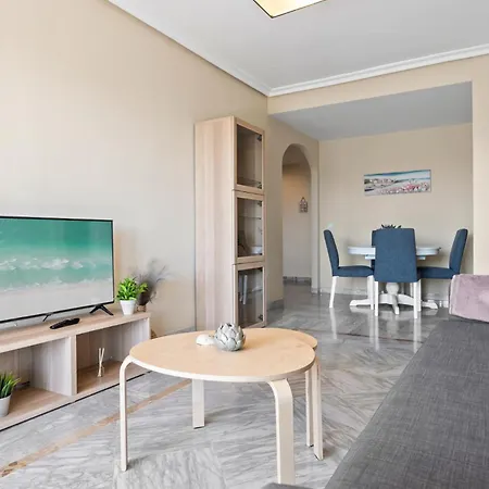 Appartamento Lovely 2-bed 10 Mins Walk From Puerto Banus *