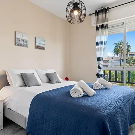Lovely 2-bed 10 Mins Walk From Puerto Banus Appartamento
