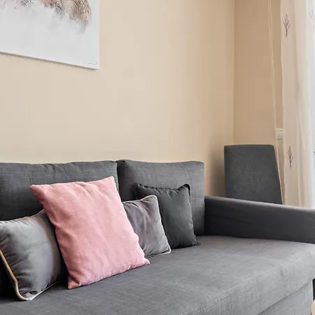 Appartamento Lovely 2-bed 10 Mins Walk From Puerto Banus Marbella